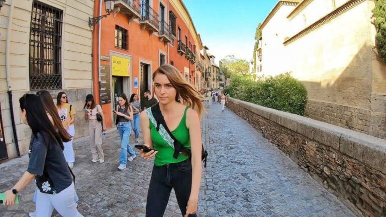 Moda juvenil en Granada: Tendencias de ropa adolescente